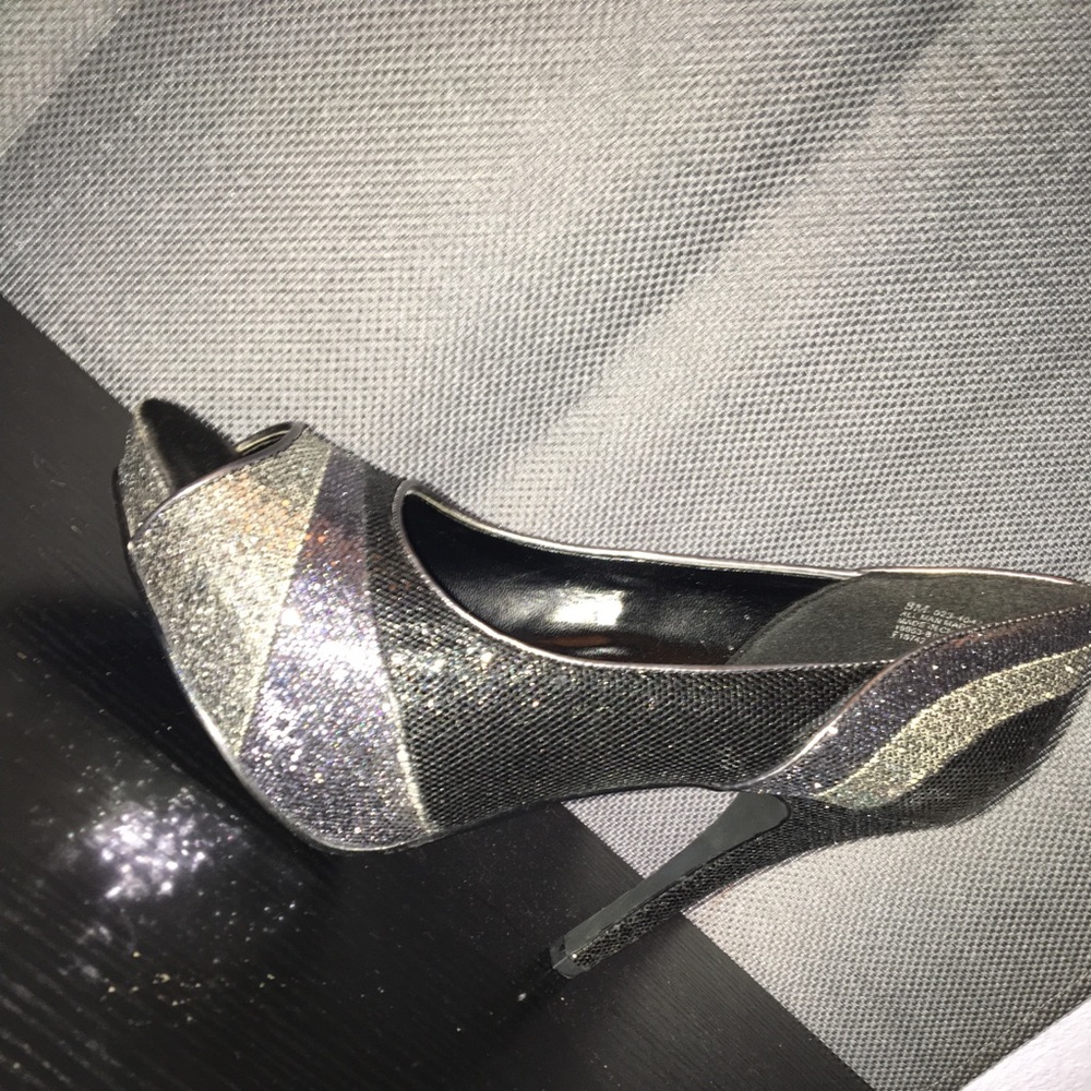 Worthington high heels